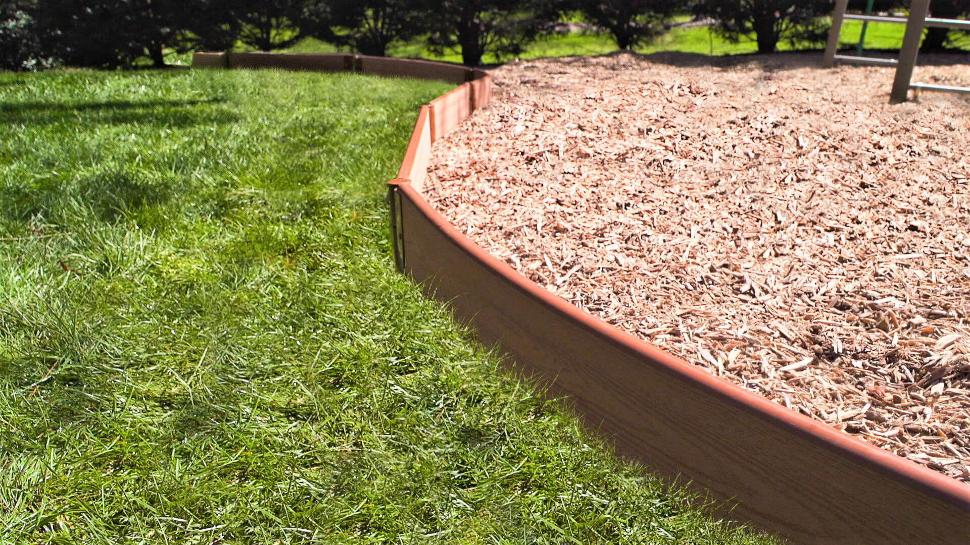 Action Play Systems Tool-Free Classic Curved Playground Border 300001751