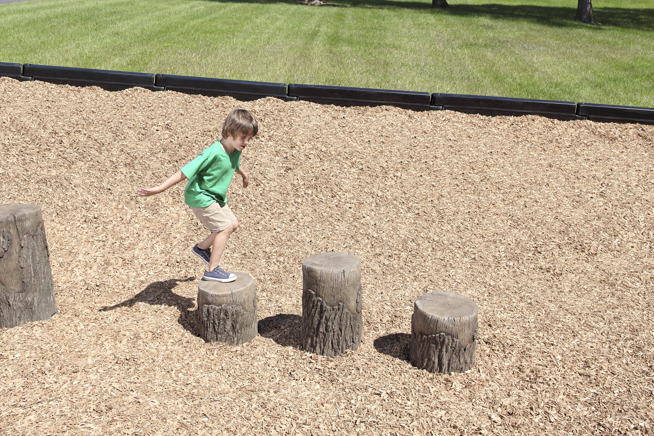 Ultra Play Nature Rocks Tree Stumps (Ages 2-5) 3TST