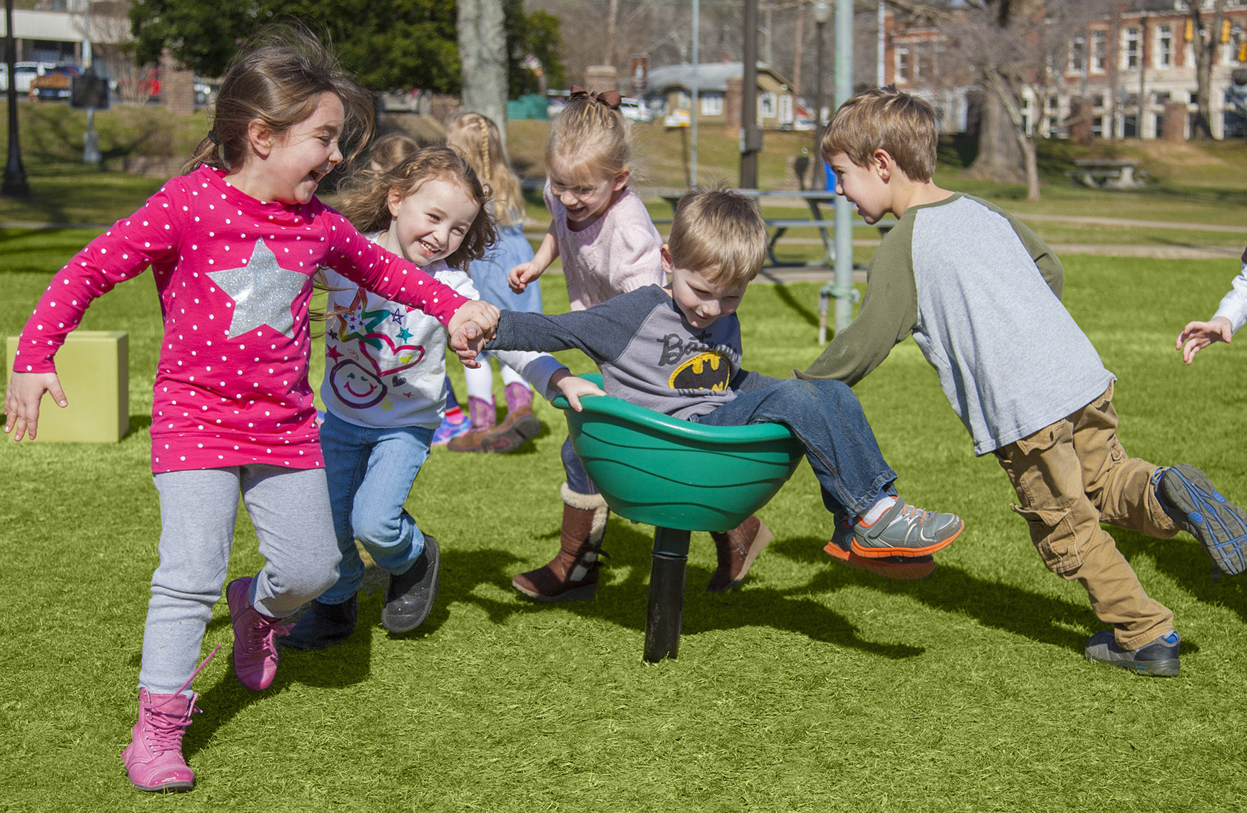 Ultra Play Whirl & Twirl w/clicker - inground UP101