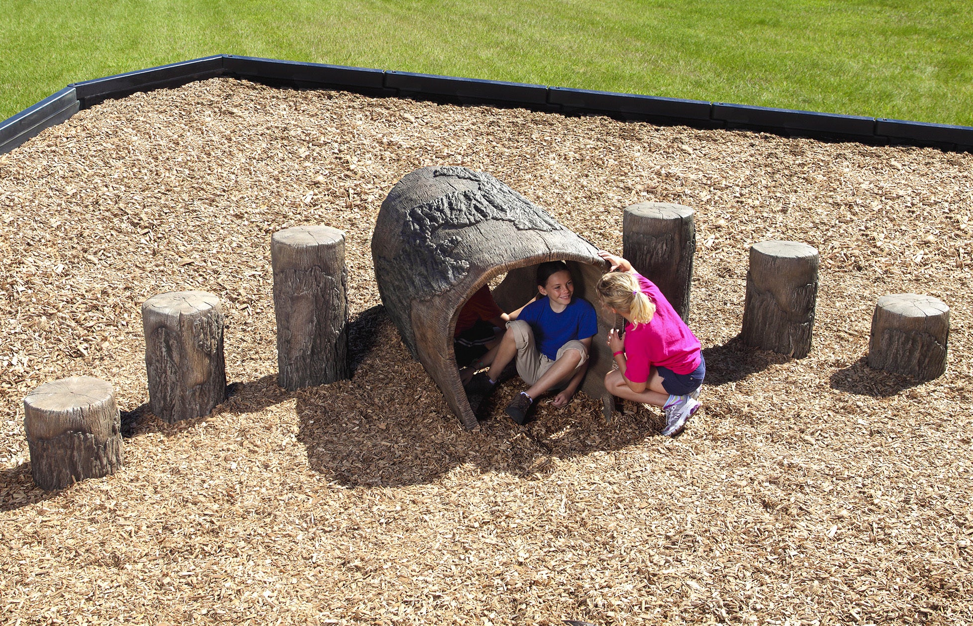 Ultra Play 4' Log Tunnel 4LT