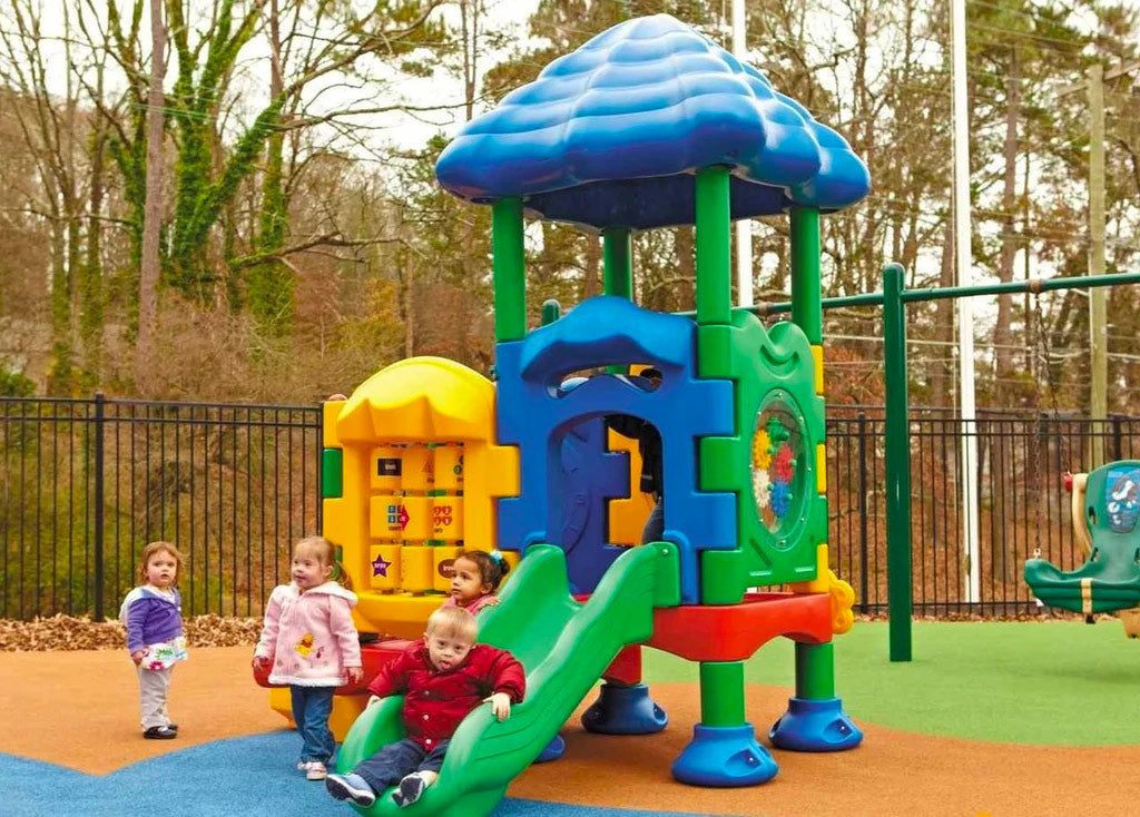 Ultra Play Discovery Center Seedling Playground With Roof DC-SEEDR