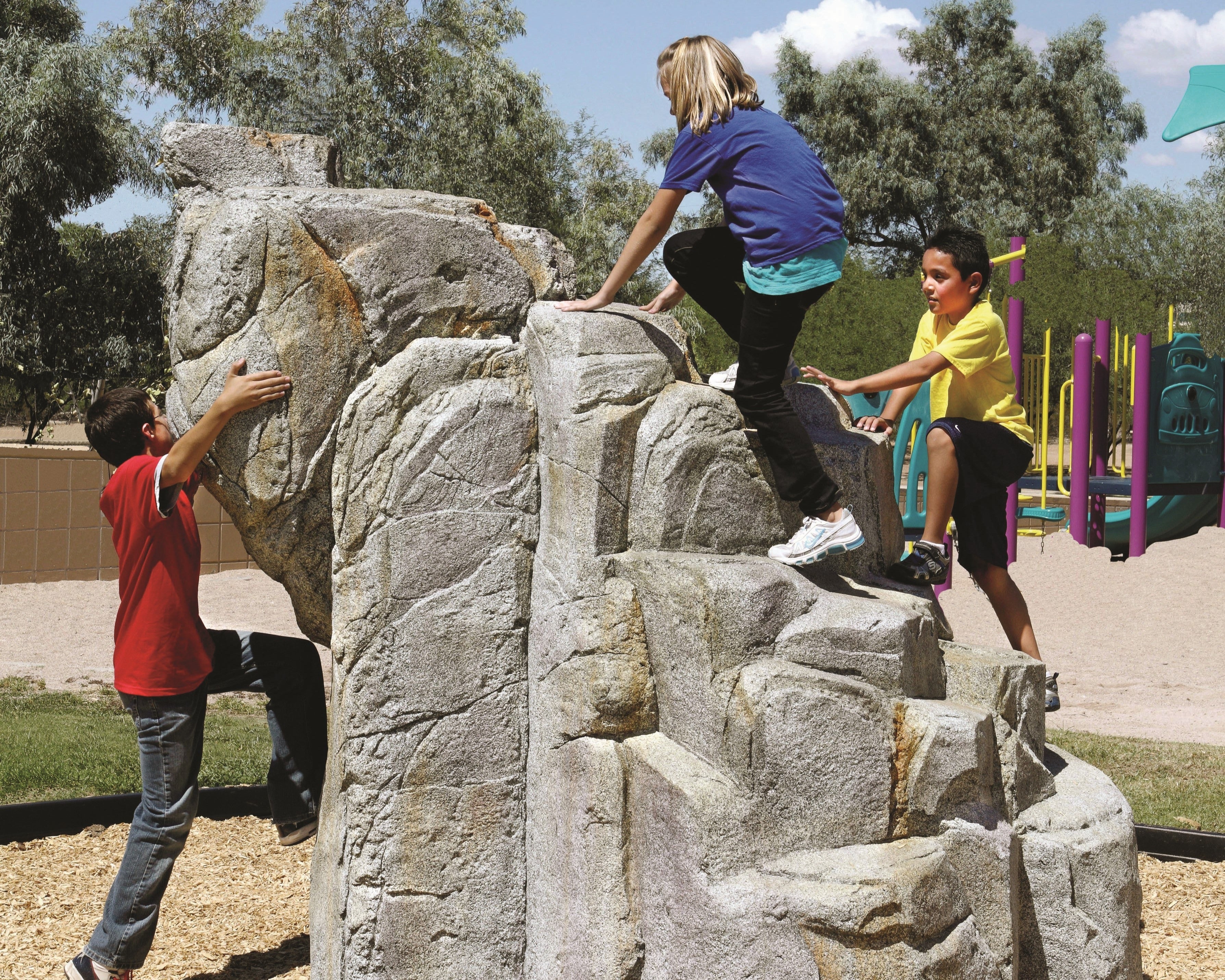Ultra Play Medium Granite Boulder GRN-MD